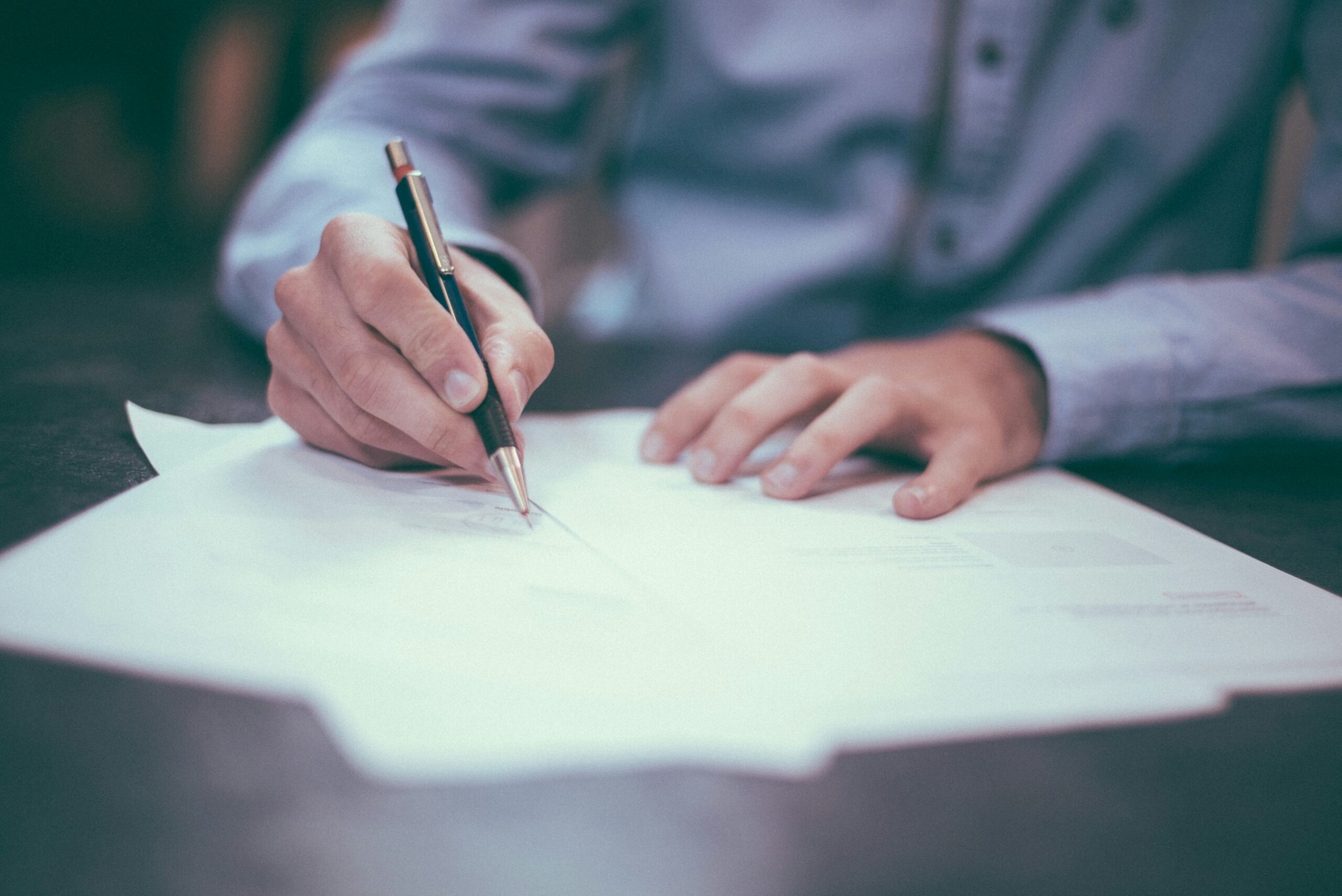 Signature du contrat de construction